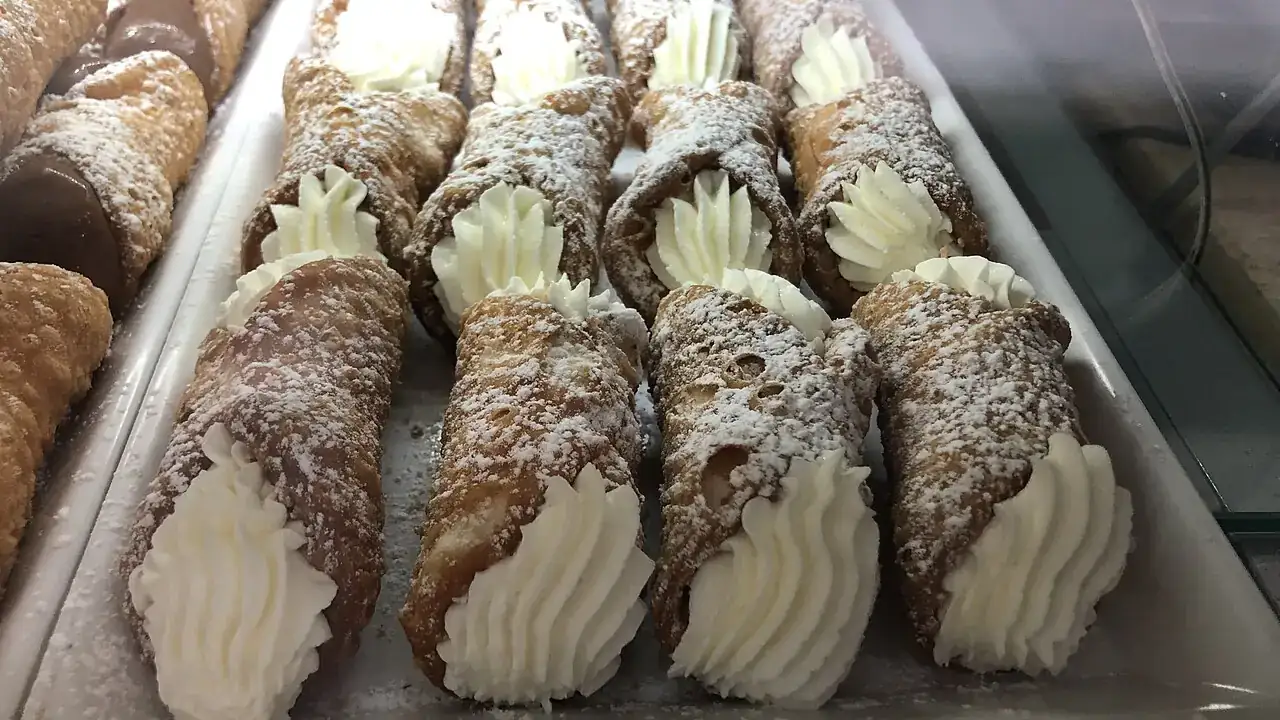 Cream-filled cannoli